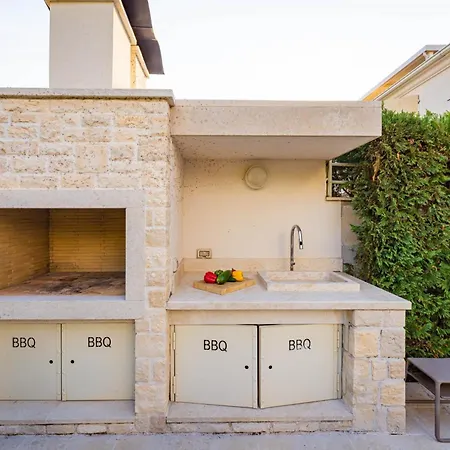 Vila Gioia In Vabriga - Haus Fuer 4 Personen